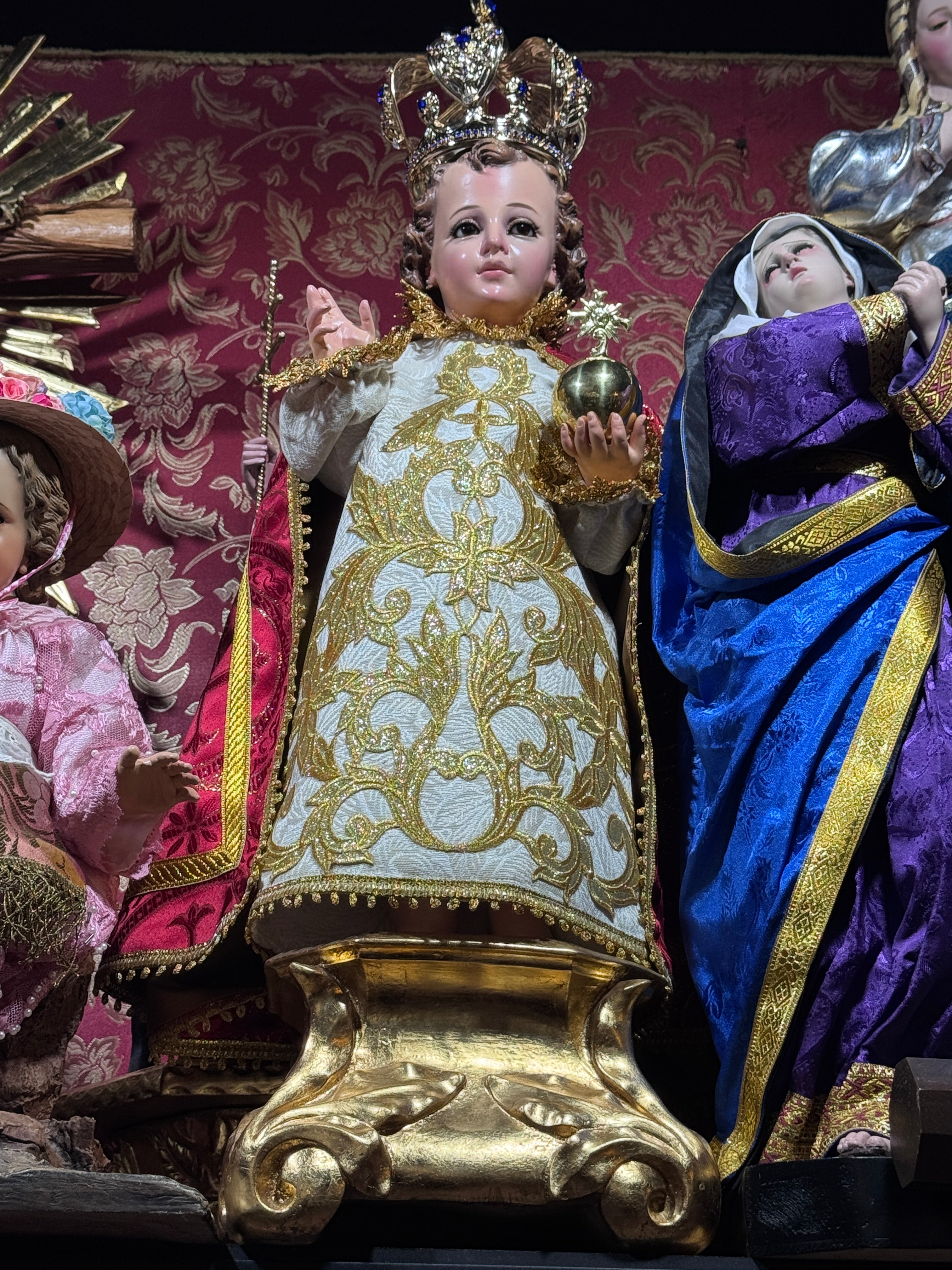 Niño Jesus De Praga 75cm Incluye Accesorios Baño De Oro
