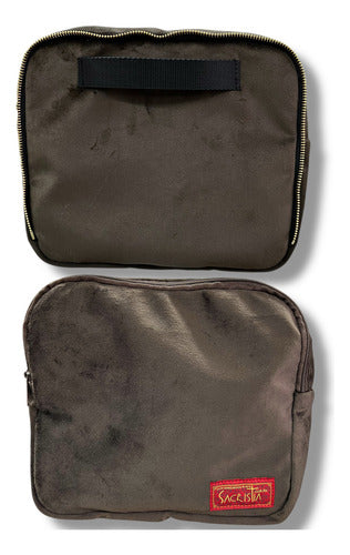 Mochila Sacristía O Sacrimochila 4.0 Bordada Franciscana Cruz De Tau Con Bolsa Desmontable