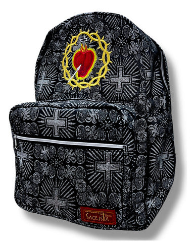 Mochila Sacristía En Tela Brocada Roja Con El Corazón De Jesús Bordado