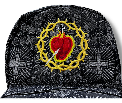 Mochila Sacristía En Tela Brocada Roja Con El Corazón De Jesús Bordado
