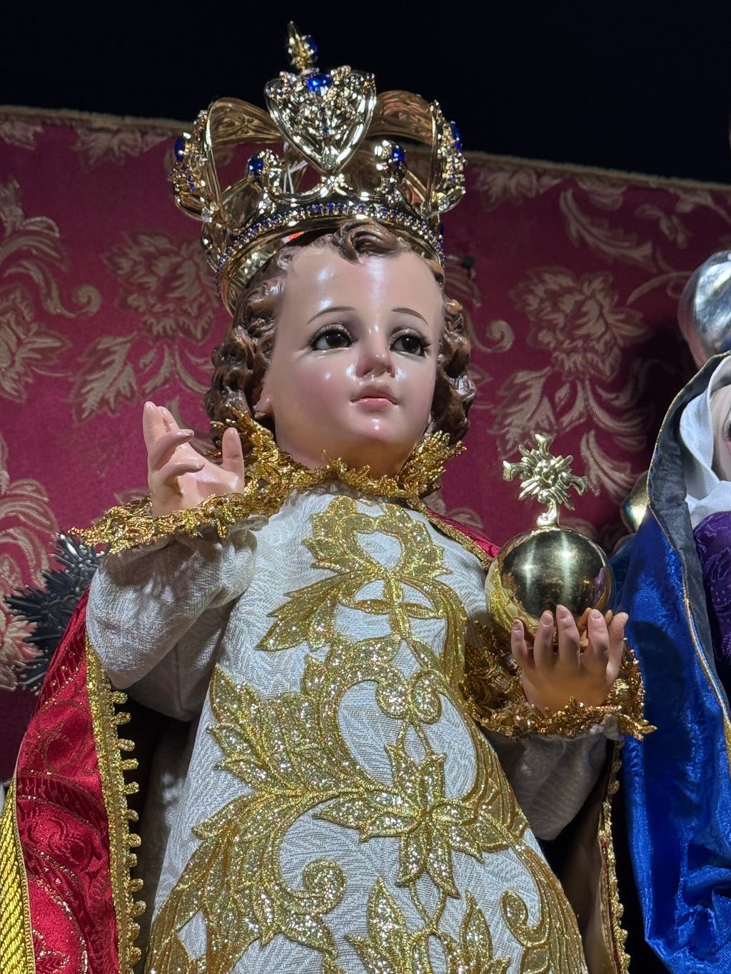 Niño Jesus De Praga 75cm Incluye Accesorios Baño De Oro