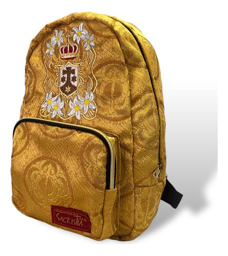 Mochila Mini Brocada Dorada Bordada Con Escudo De La Vigen Del Carmen