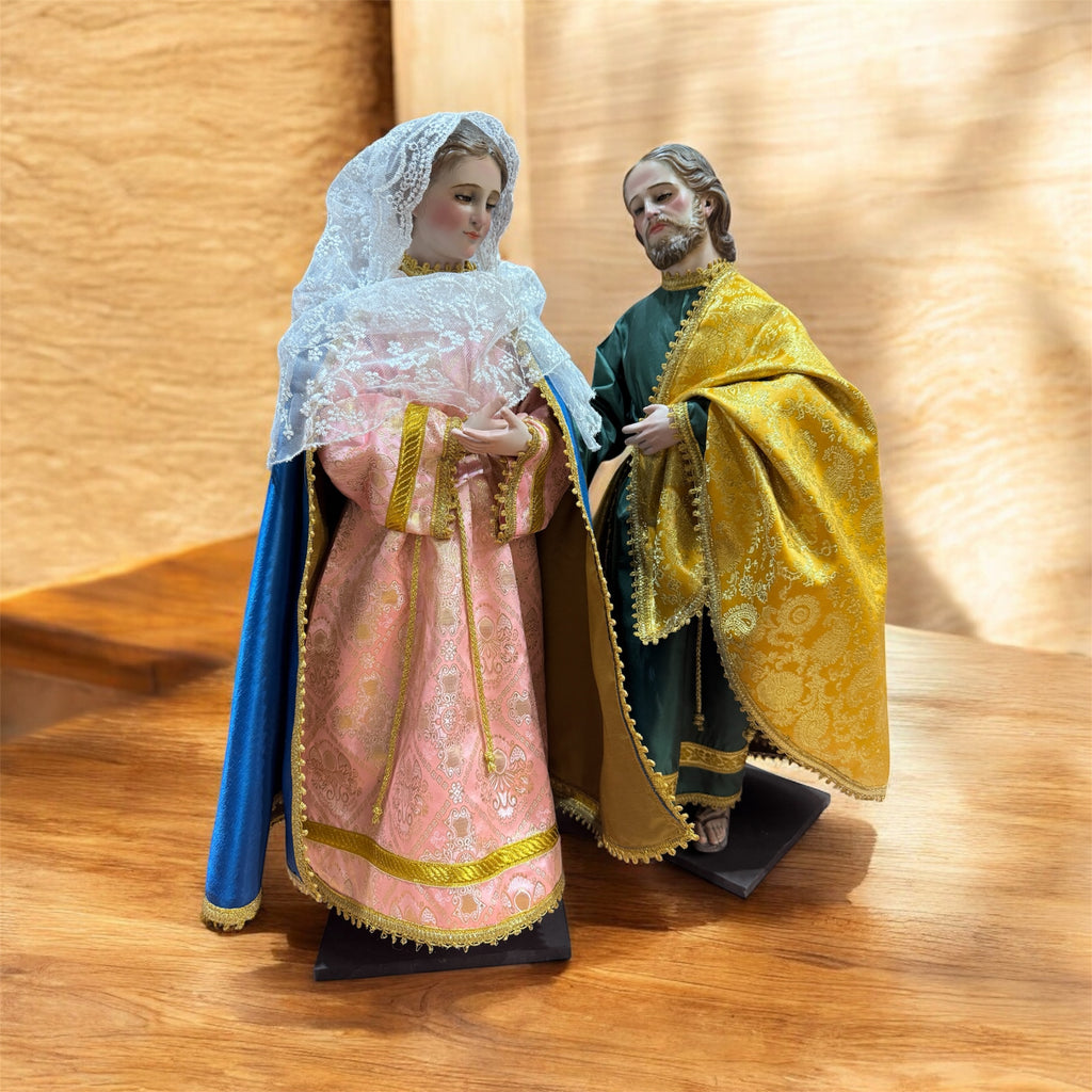 José y María Juego De Misterios Para Vestir 64cm