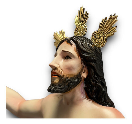 Cristo Resucitado Tallado En Madera 36cm