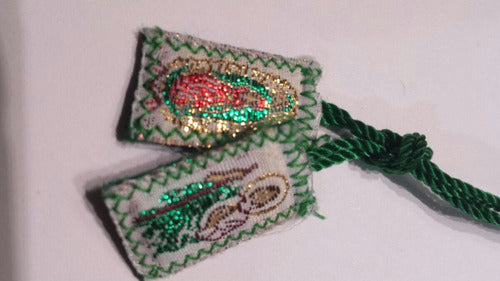 Docena Escapulario Mini Virgen De Guadalupe Y Otras Imágenes