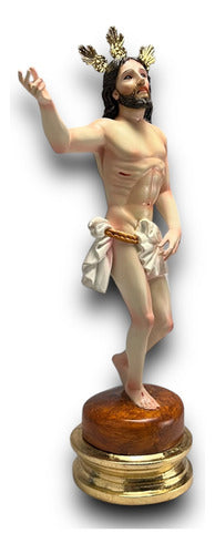 Cristo Resucitado Tallado En Madera 36cm