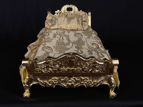 Cuna Para Figura Religiosa Tallada En Cedro Y Hoja De Oro