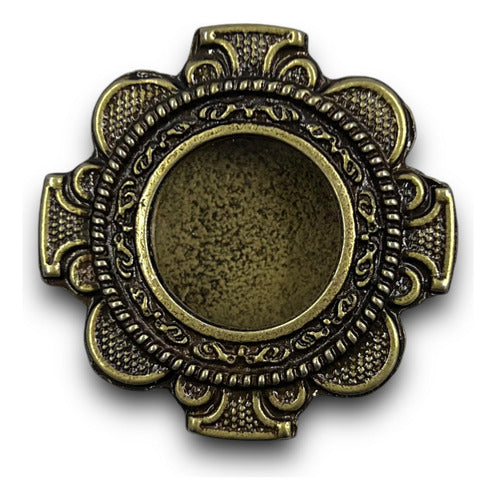 Teca O Relicario De Cruz Con Trébol (porta Reliquia Santos)