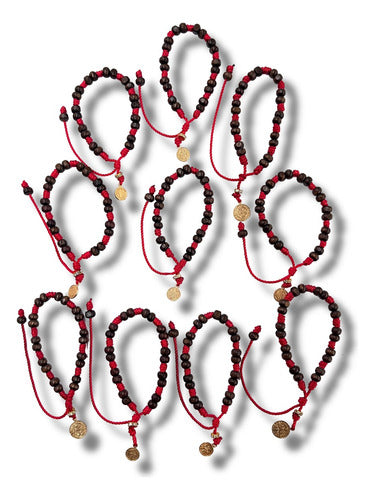 Lote De 10 Pulseras De Madera Medalla De San Benito