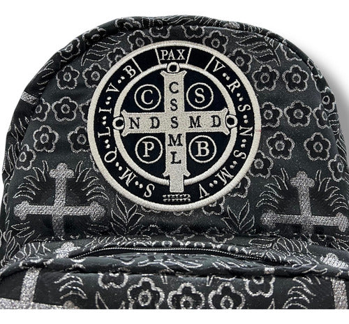 Mochila Sacristía Bordada Medalla De San Benito, Benedictino