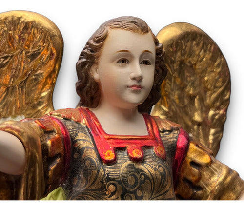 San Miguel Arcángel En Madera Estofado En Oro Fino 31cm