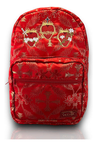 Mochila Sacristía En Tela Brocada Roja Con 3 Corazones Bordados
