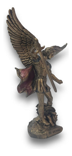 San Miguel Arcángel Figura Terminado Bronce Detallada