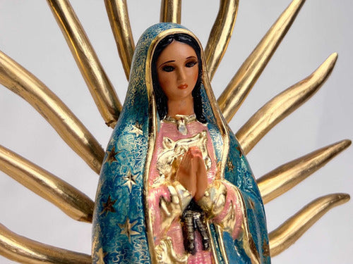 Virgen De Guadalupe 39cm Hoja De Oro Y Resplandor De Madera