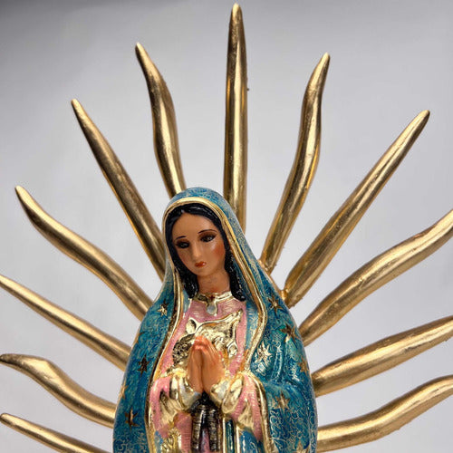 Virgen De Guadalupe 39cm Hoja De Oro Y Resplandor De Madera