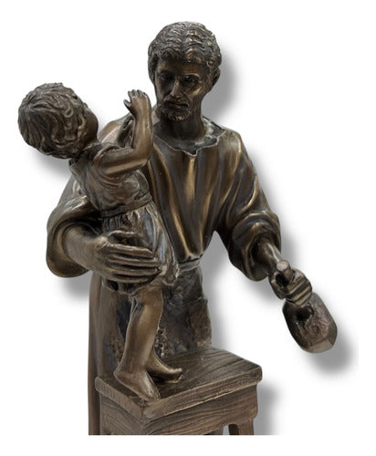 San José Carpintero Con Niño Jesús Acabado Tipo Bronce 22cm